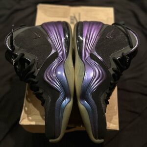 Nike Air Penny V Invisibility Cloaks